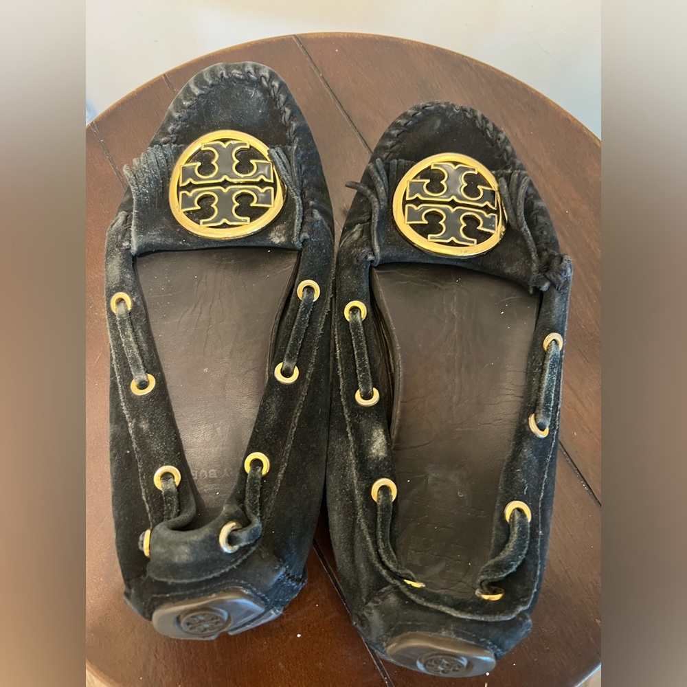 Tory Burch Alexandra Black Suede Leather Logo Driving Moccasin Slipper Sz 6.5